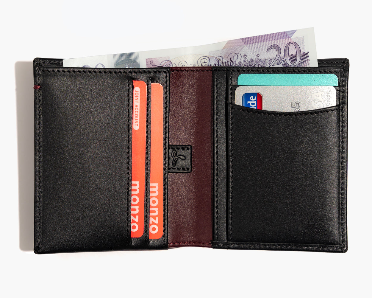 GELDBÖRSE AUS LEDER – DIE ESSENTIAL-KOLLEKTION