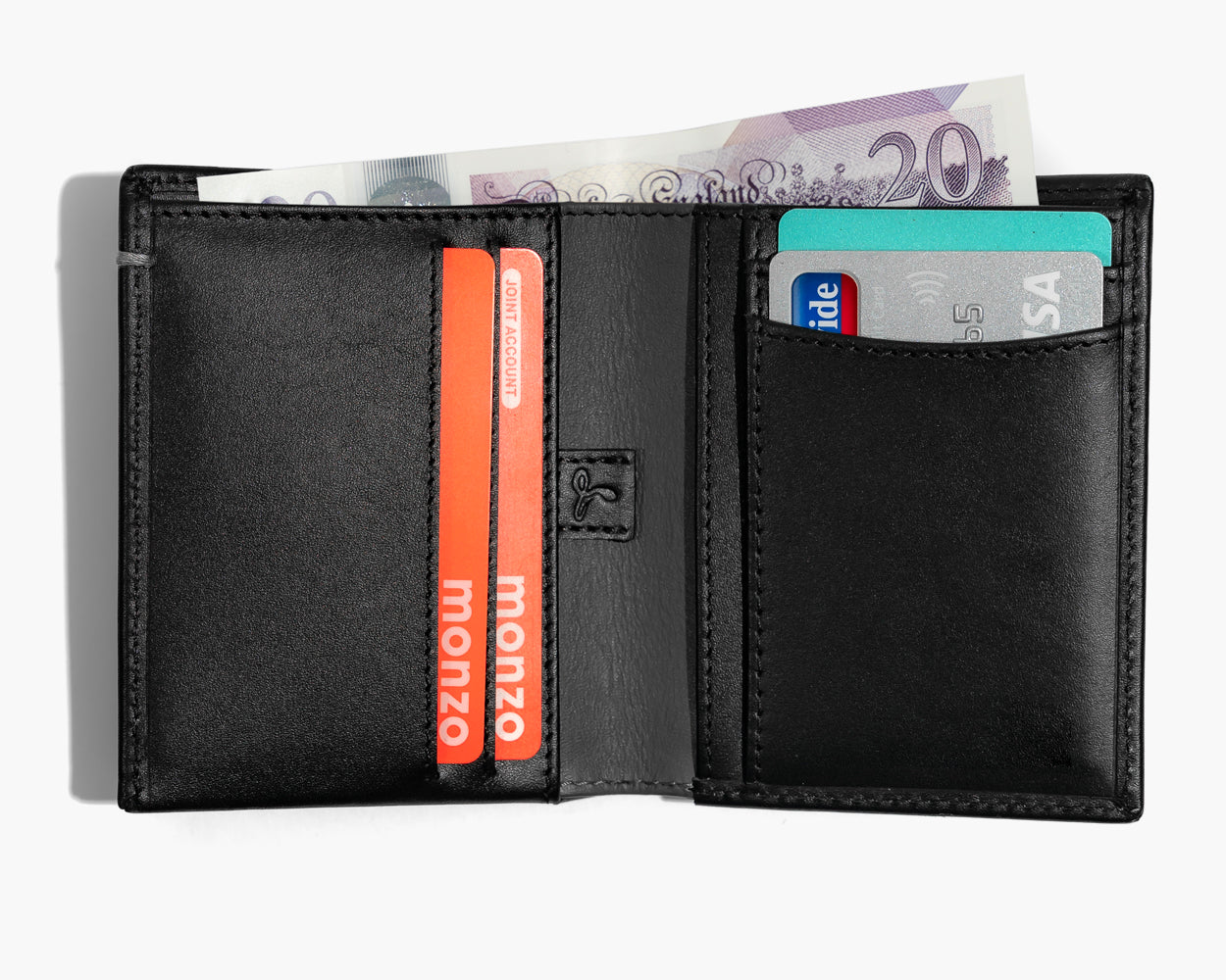 GELDBÖRSE AUS LEDER – DIE ESSENTIAL-KOLLEKTION