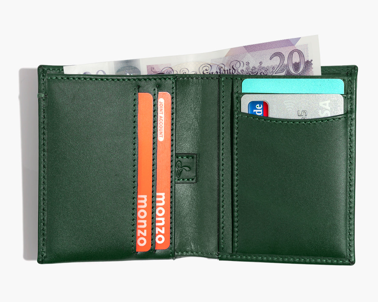 GELDBÖRSE AUS LEDER – DIE ESSENTIAL-KOLLEKTION