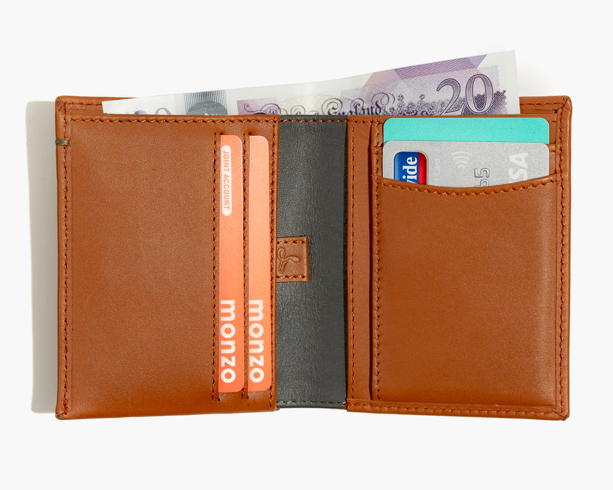 GELDBÖRSE AUS LEDER – DIE ESSENTIAL-KOLLEKTION