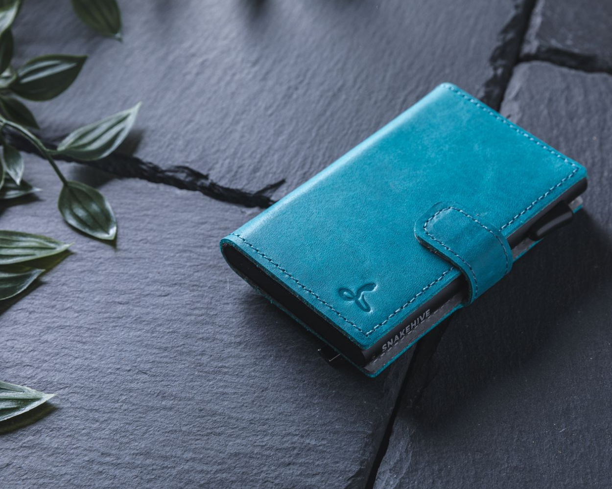 Vintage Leather Smart RFID Wallet