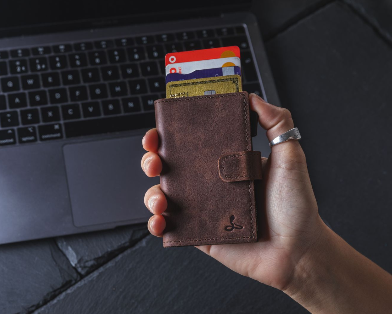 Vintage Leather Smart RFID Wallet